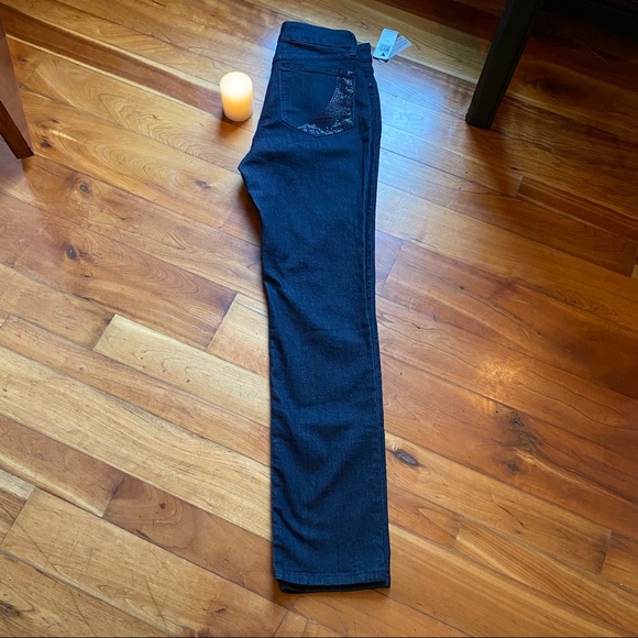 NYDJ Jeans slim jeans 32 inch inseam with bling back pockets! - Picture 12 of 13